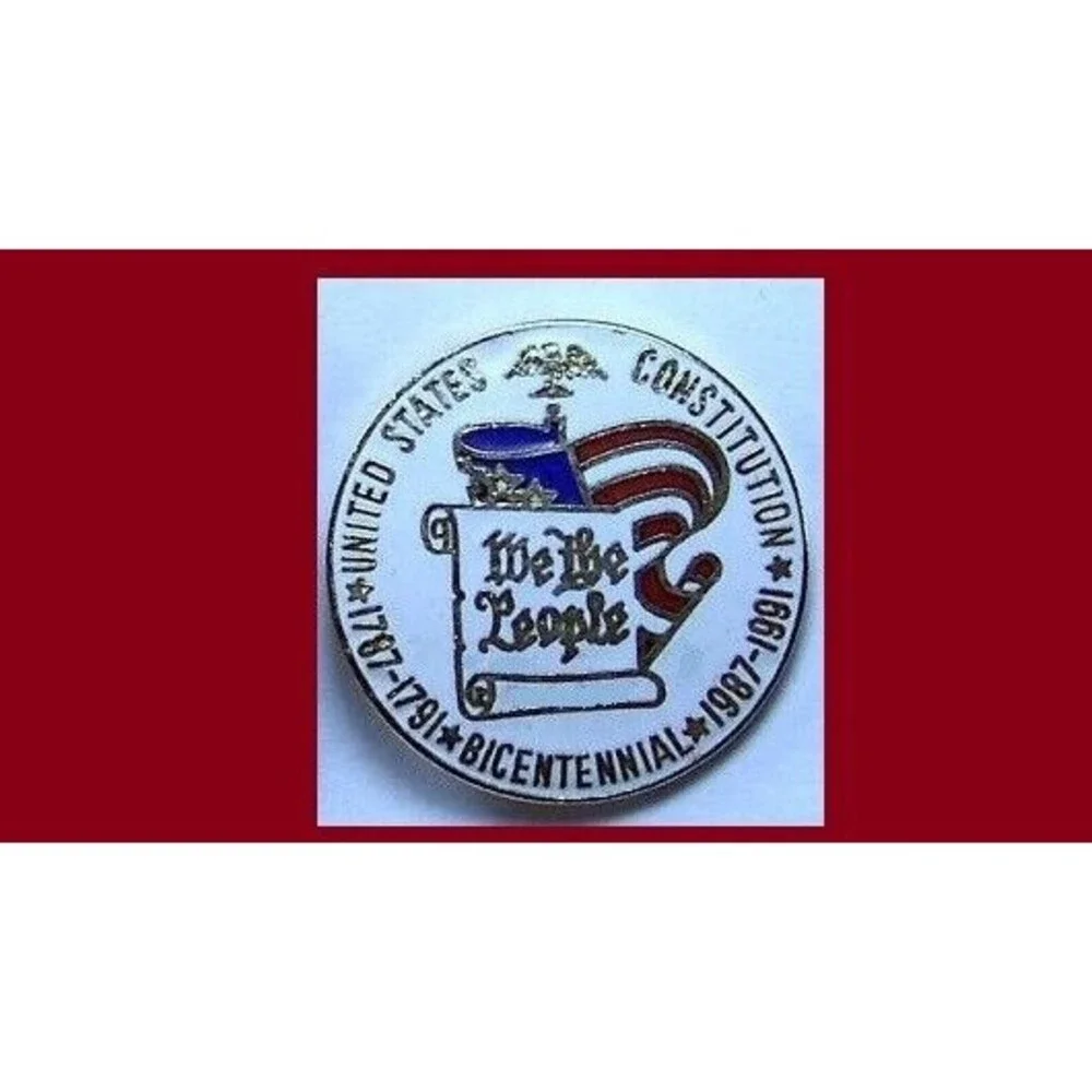 1776-1976 United States Constitution 'We The People' Bicentennial Lapel Pin